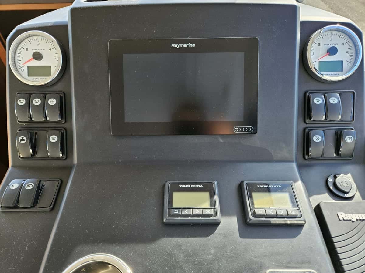 Jeanneau NC 33 - miniatura 31