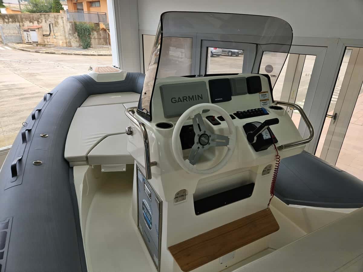 JOKER BOAT CLUBMAN 22 PLUS - miniatura 26