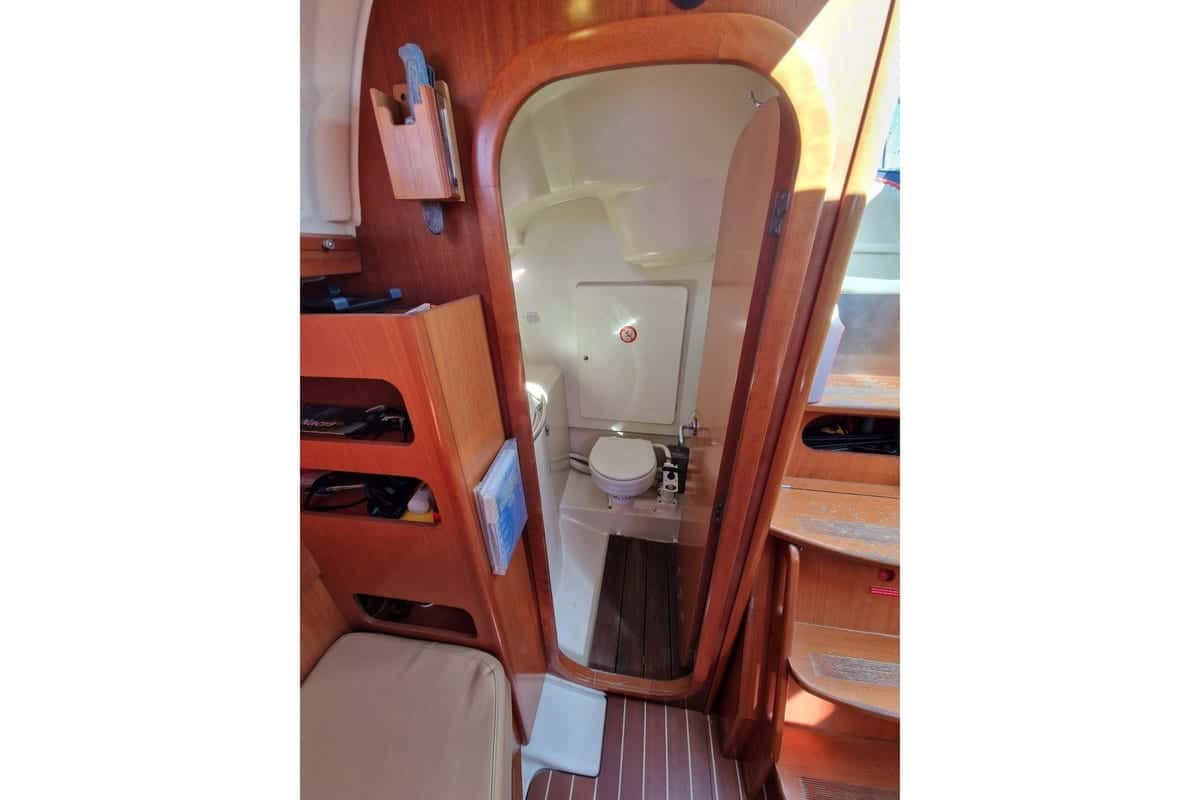 Dufour 34 Performance - miniatura 21