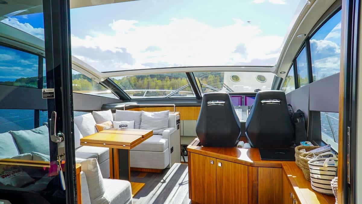 SUNSEEKER PREDATOR 57 - miniatura 13