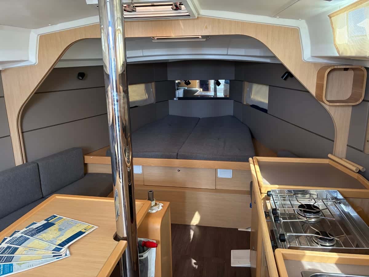 BENETEAU OCEANIS 38 - miniatura 7