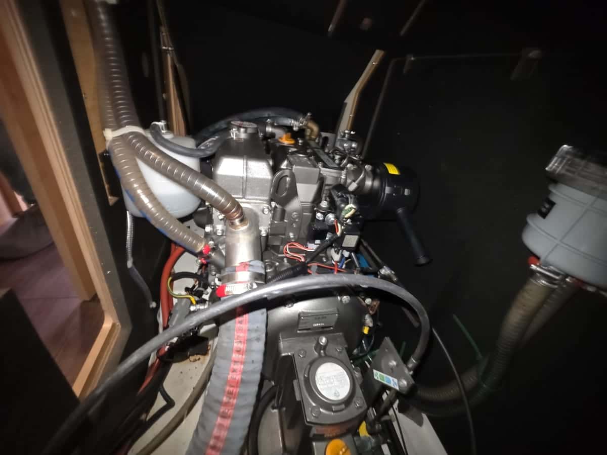 BENETEAU OCEANIS 38 - miniatura 15