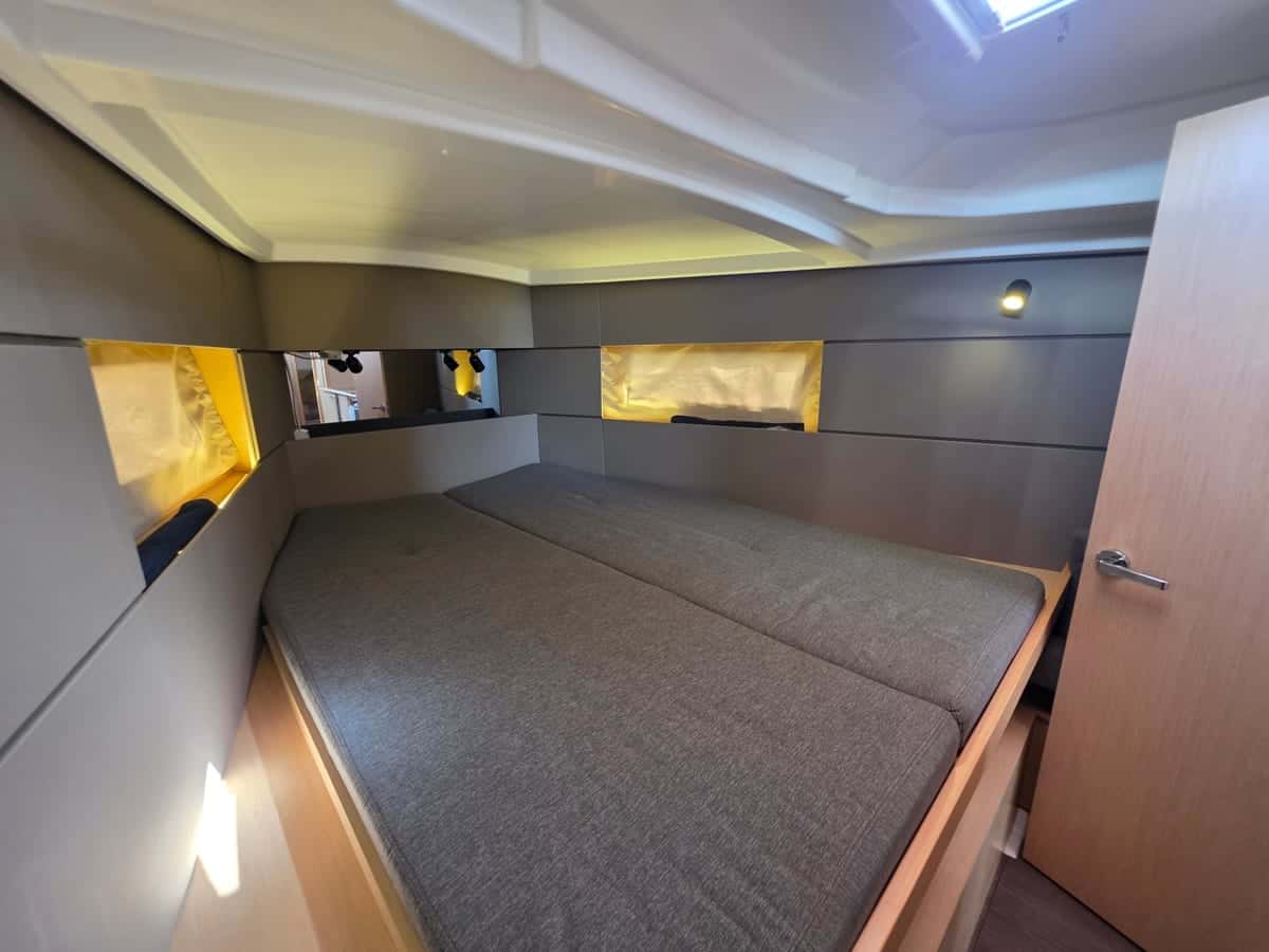 BENETEAU OCEANIS 38 - miniatura 14