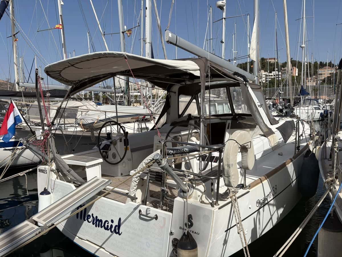 BENETEAU OCEANIS 38 - miniatura 3