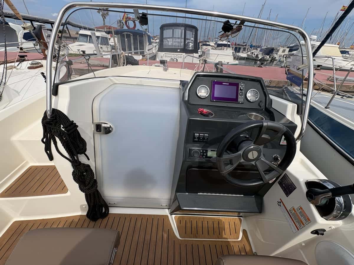 Quicksilver 605 Sundeck - miniatura 10