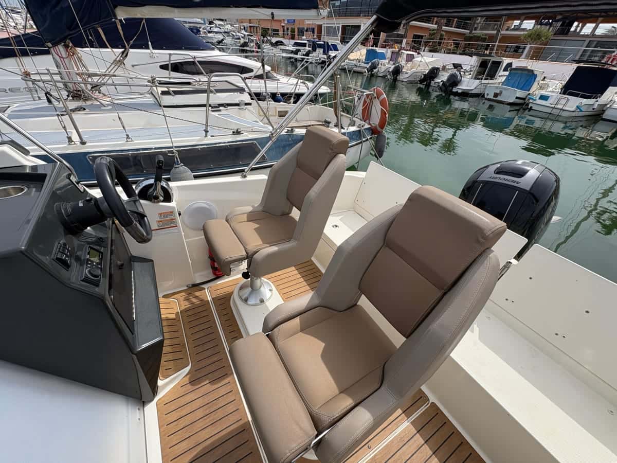 Quicksilver 605 Sundeck - miniatura 8