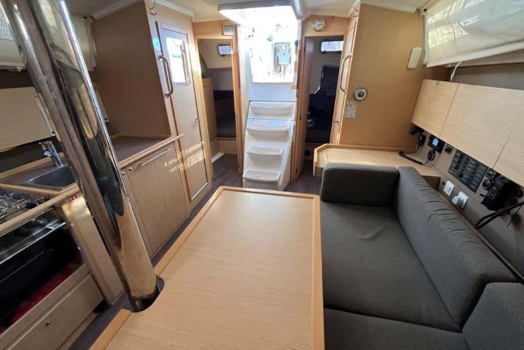 Beneteau Oceanis 38 - miniatura 19