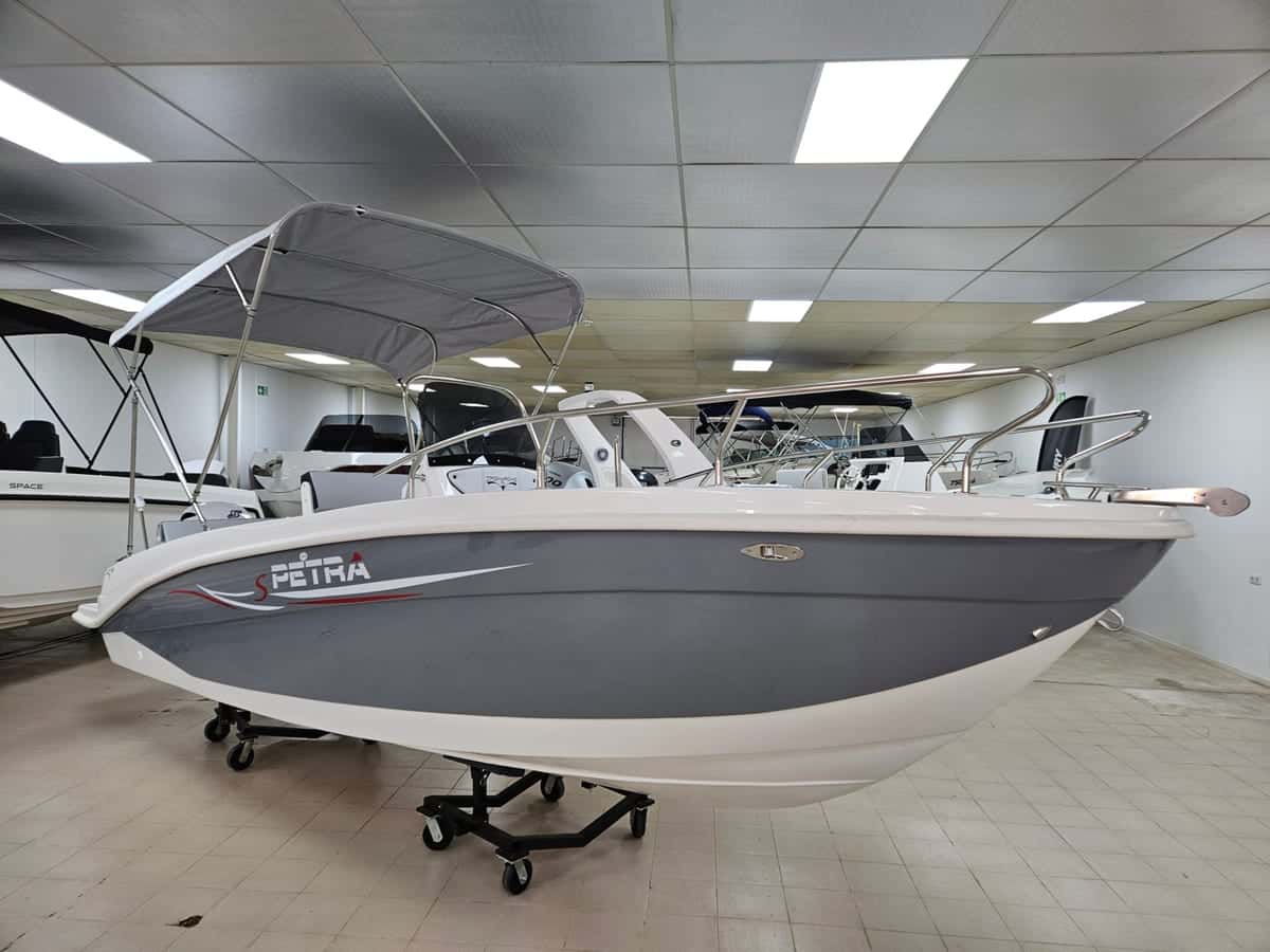 Trimarchi Petra - miniatura 2