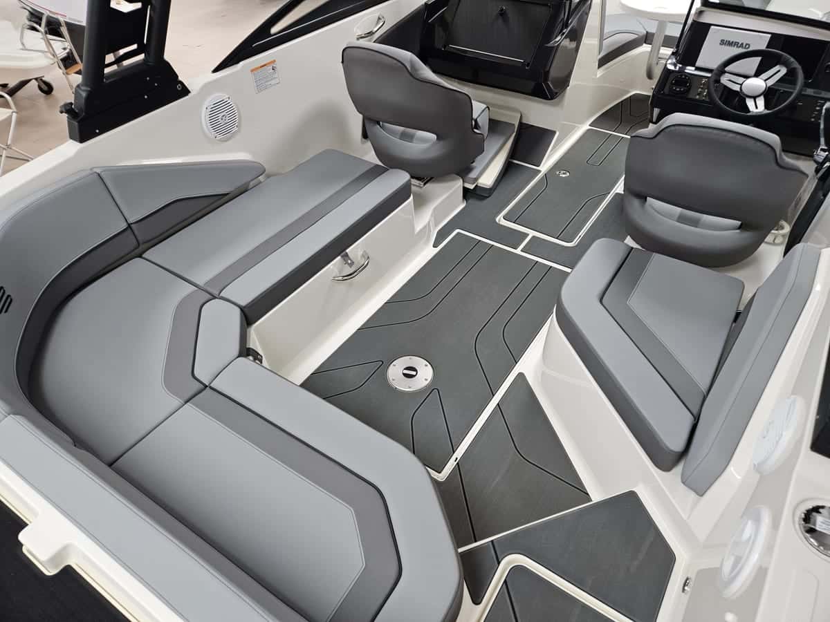 Bayliner V20 OB - miniatura 4