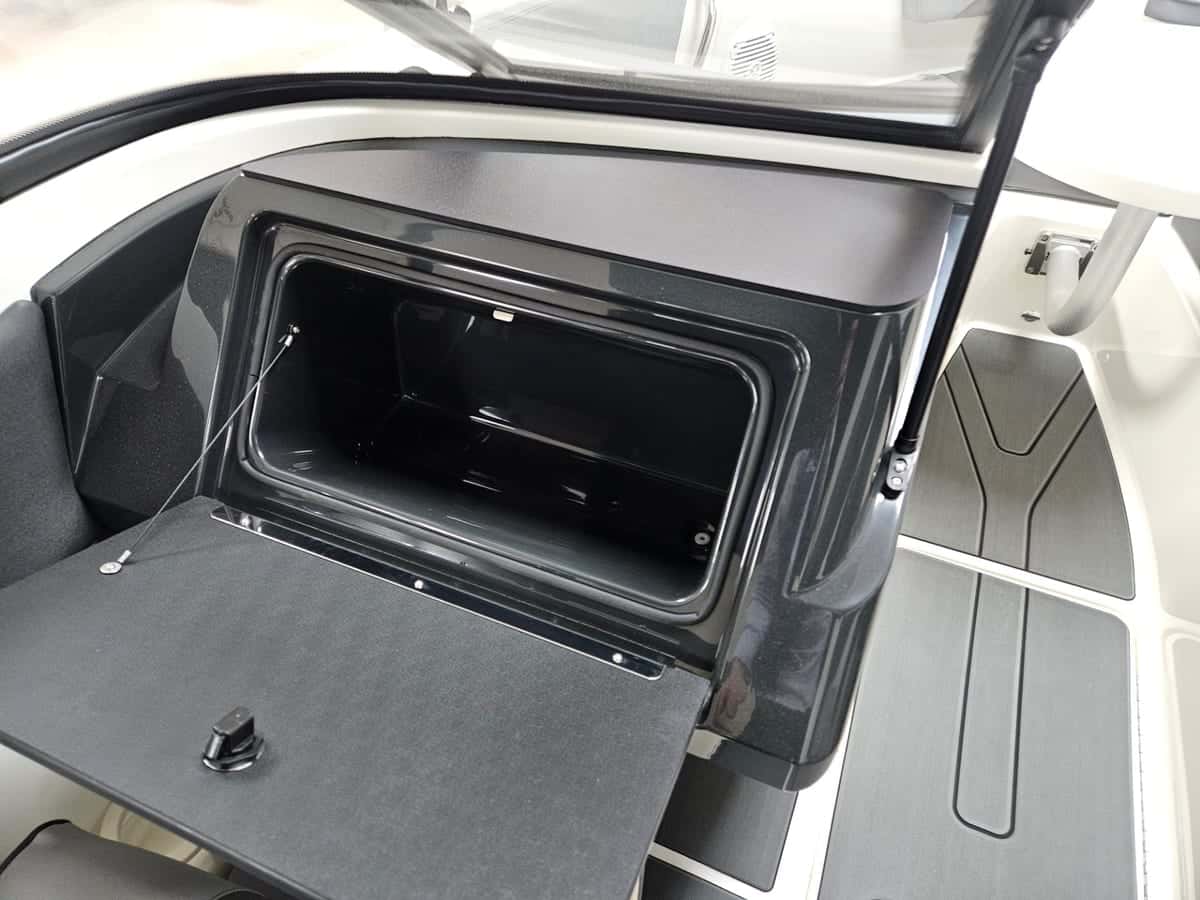 Bayliner V20 OB - miniatura 11