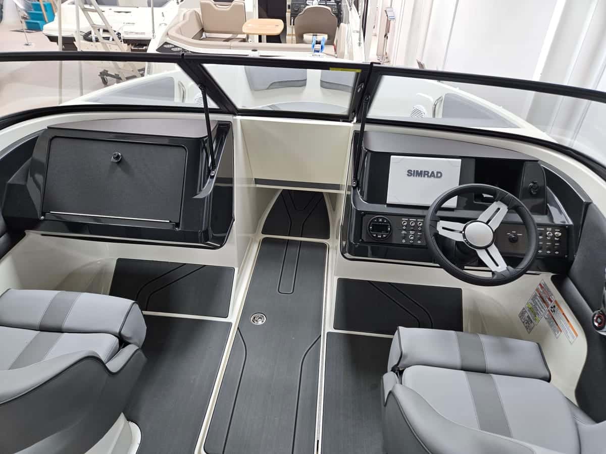 Bayliner V20 OB - miniatura 19