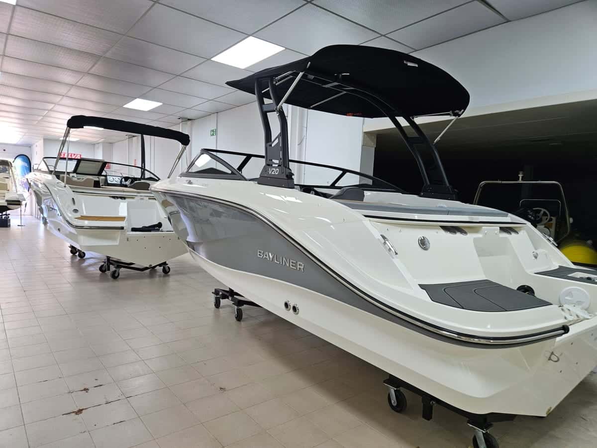 Bayliner V20 OB - miniatura 22