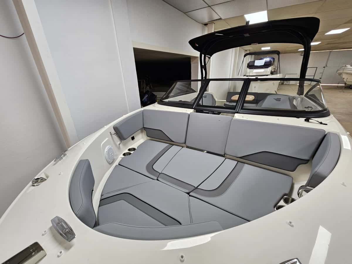 Bayliner V20 OB - miniatura 26