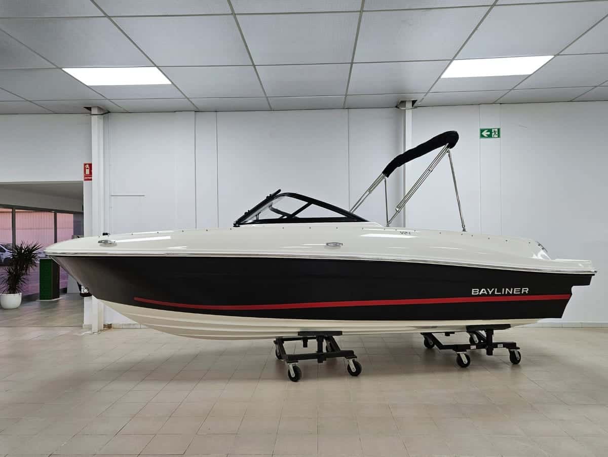 Bayliner VR4 - miniatura 2