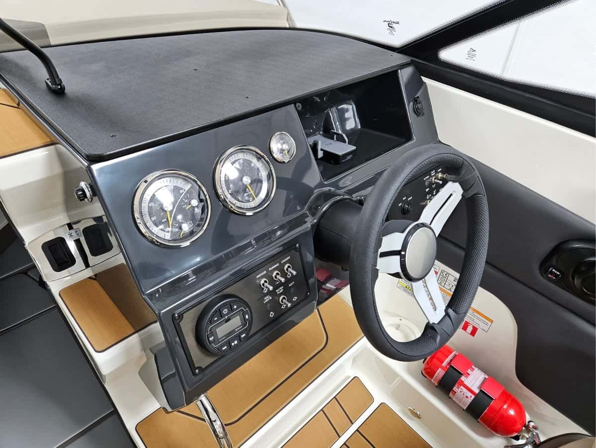 Bayliner C21 - miniatura 11