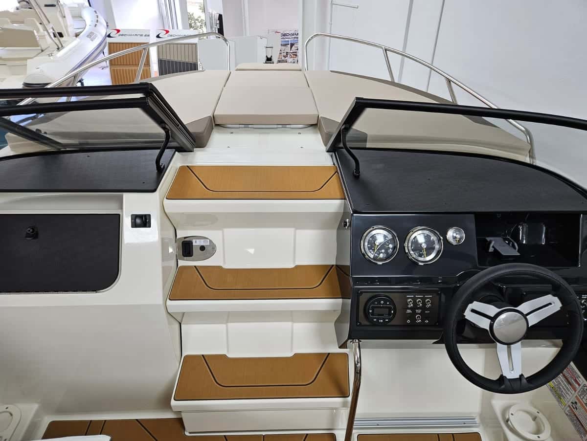 Bayliner C21 - miniatura 15