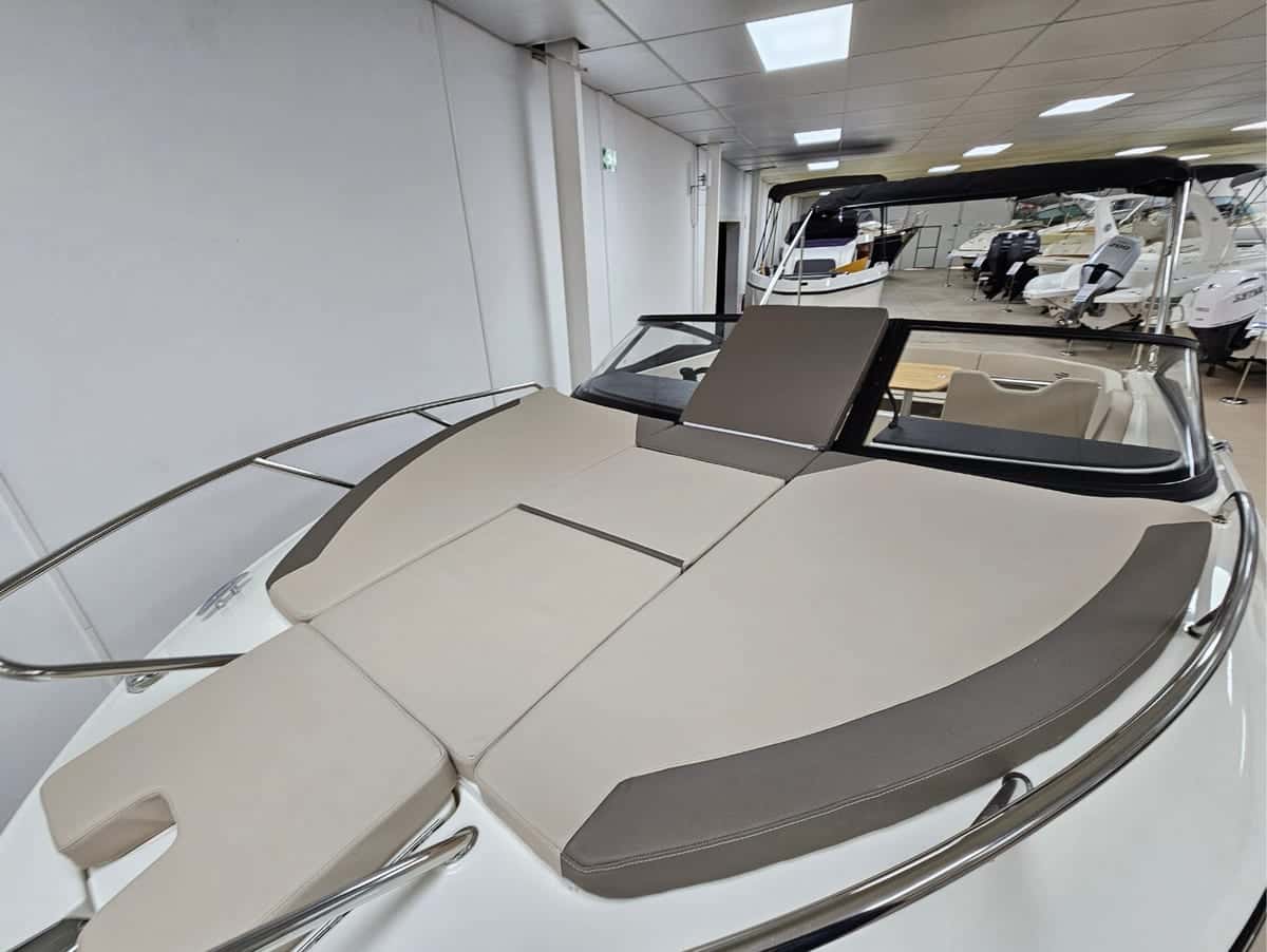 Bayliner C21 - miniatura 25