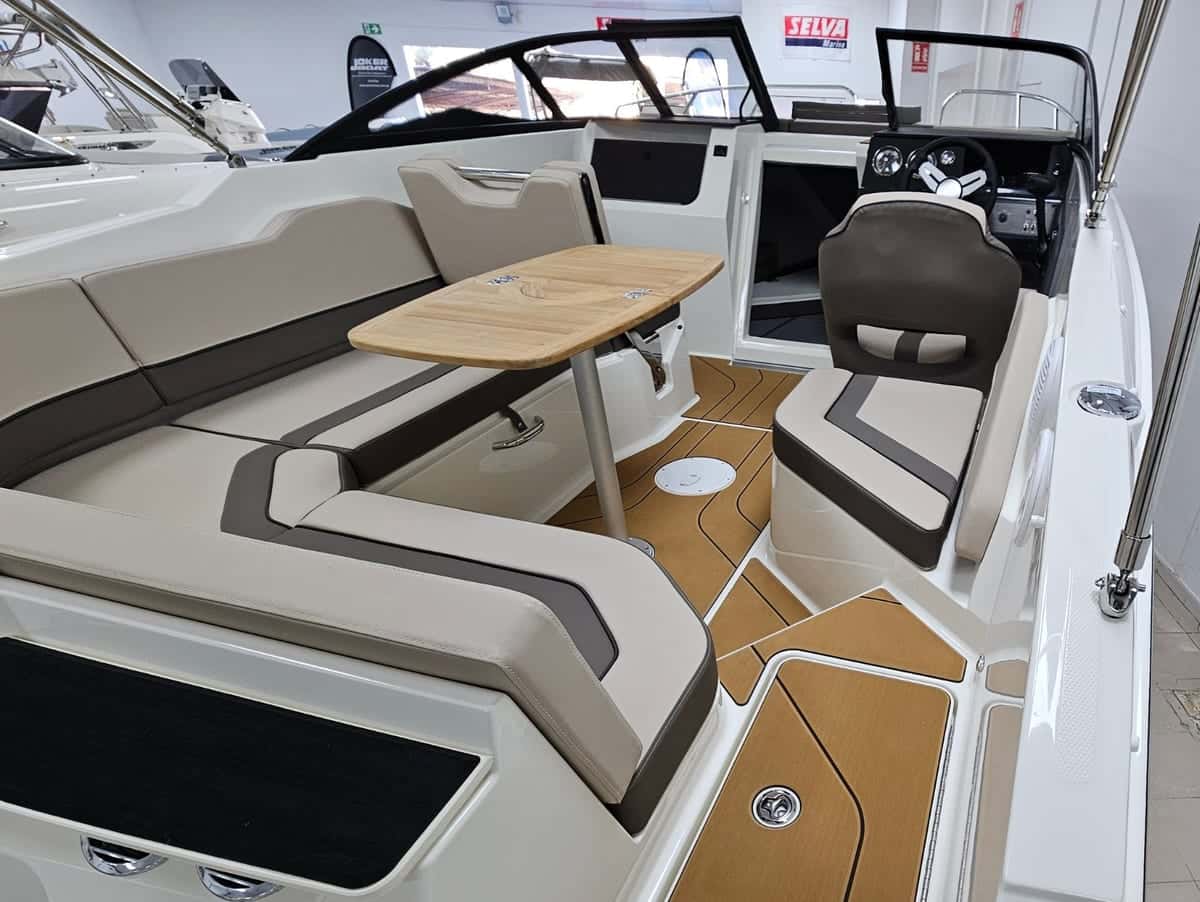 Bayliner C21 - miniatura 5