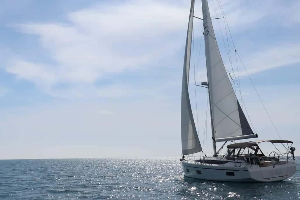 Bavaria C42 - miniatura 2