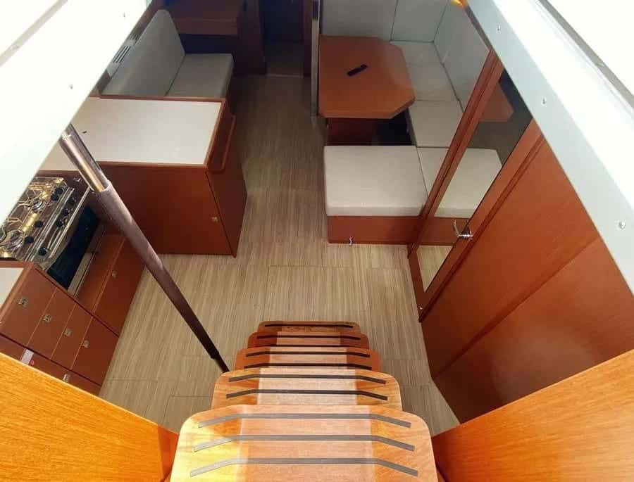 Bavaria C42 - miniatura 4