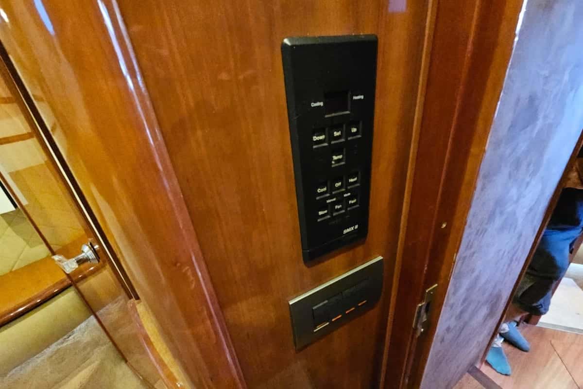 Azimut 46 - miniatura 17