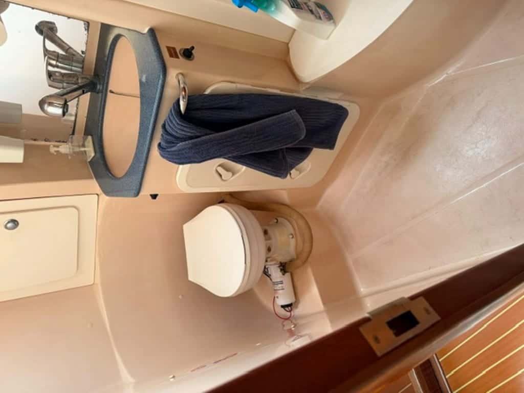 Bavaria 38 Cruiser - miniatura 17