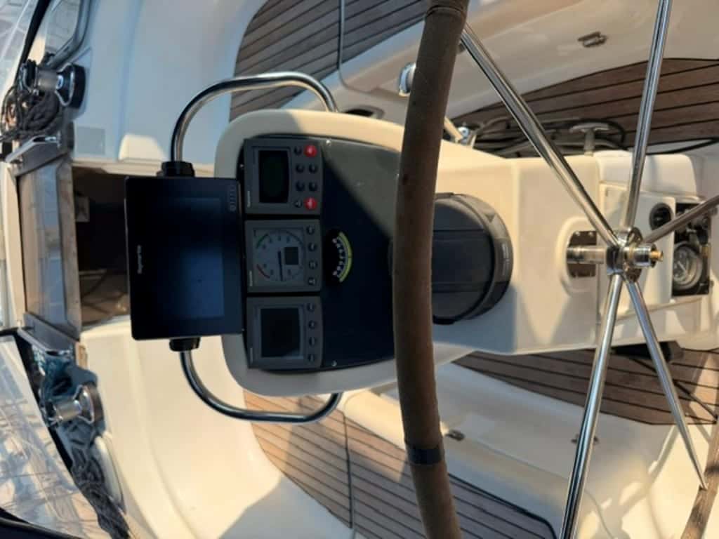 Bavaria 38 Cruiser - miniatura 4