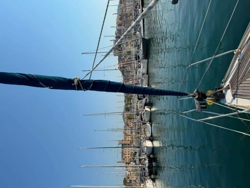 Bavaria 38 Cruiser - miniatura 9