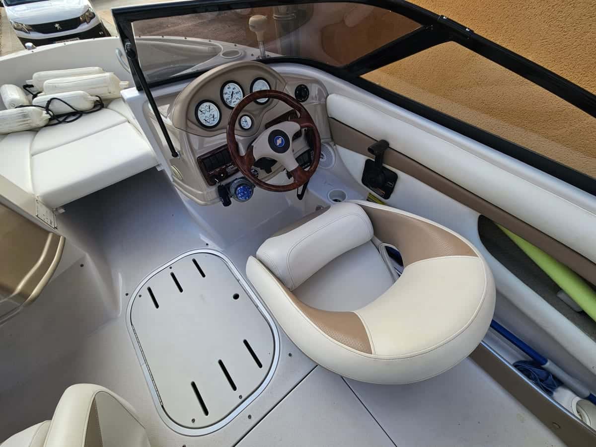 Four Winns Horizon 190 LE - miniatura 5