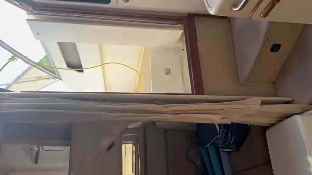 Sea Ray 330 - miniatura 18