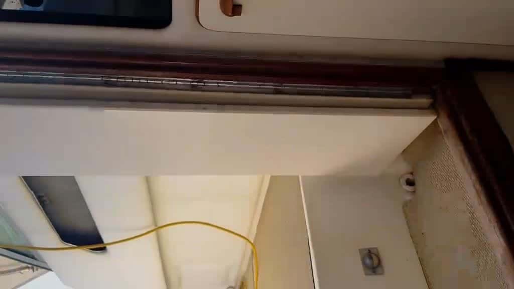 Sea Ray 330 - miniatura 26