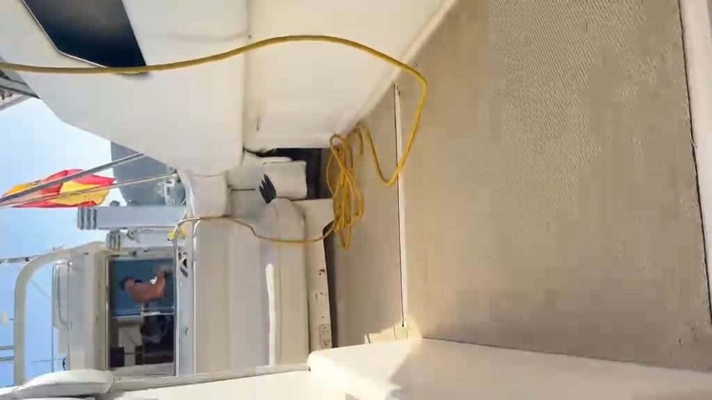 Sea Ray 330 - miniatura 27