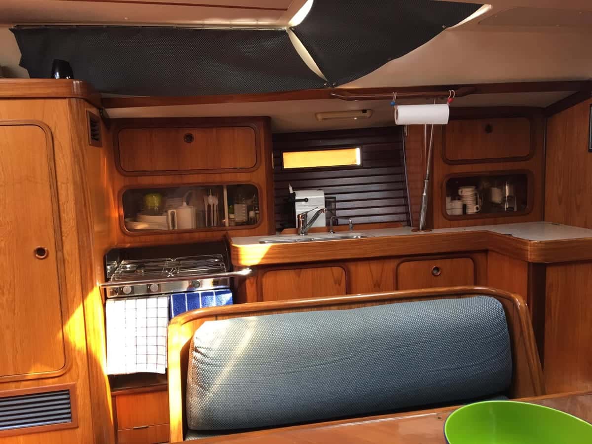 BENETEAU OCEANIS 390 - miniatura 9
