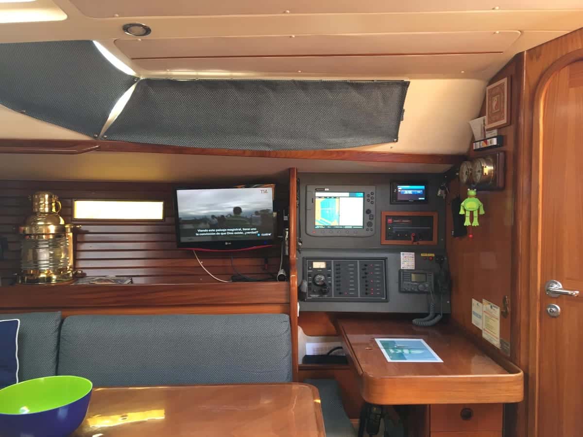 BENETEAU OCEANIS 390 - miniatura 10