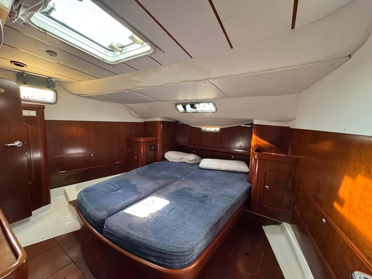 Beneteau Oceanis 44 CC - miniatura 9