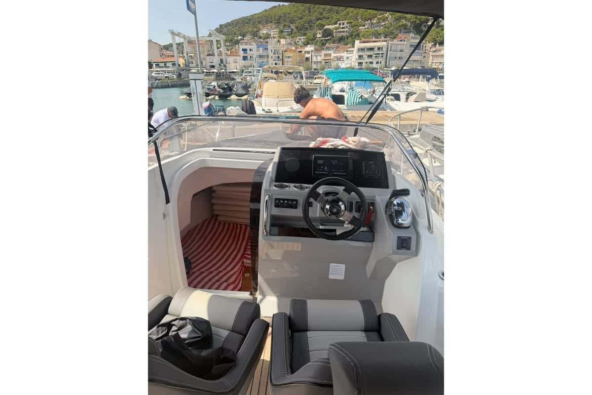 Jeanneau Cap Camarat 6.5 WA - miniatura 2