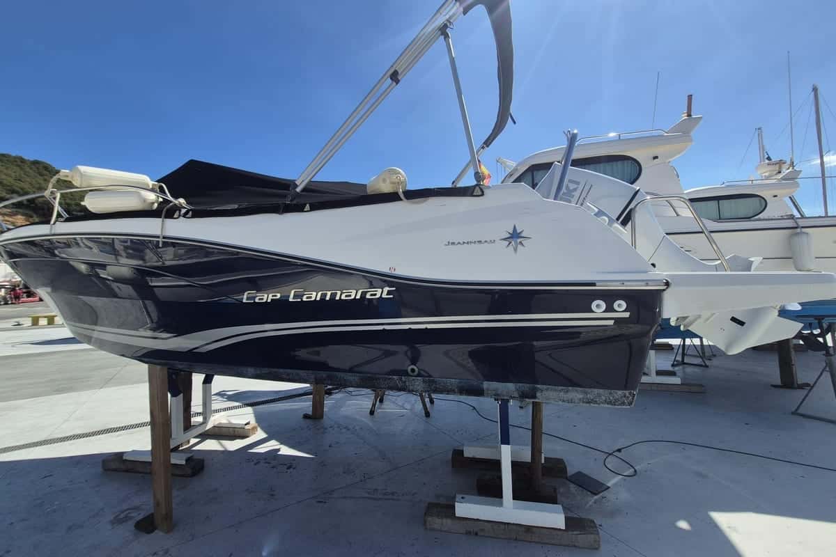 Jeanneau Cap Camarat 6.5 WA