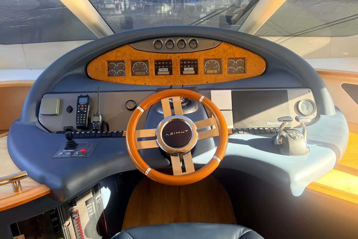 Azimut 55E - miniatura 38