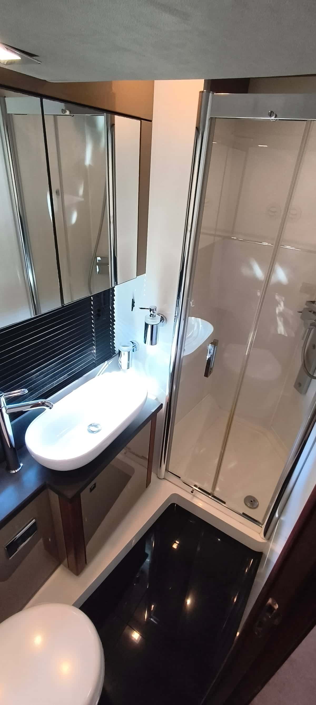 Sunseeker Portofino 48 - miniatura 22