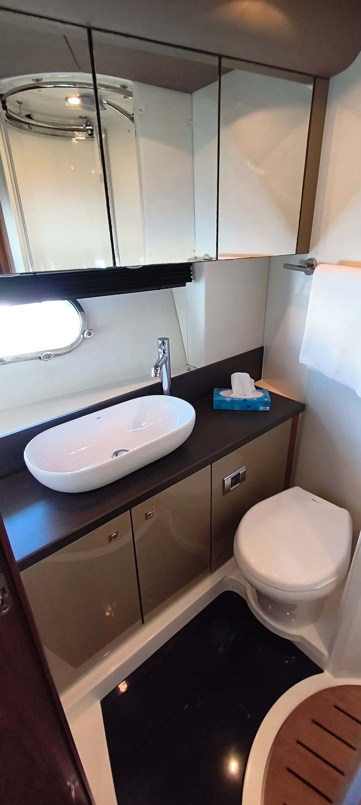 Sunseeker Portofino 48 - miniatura 25