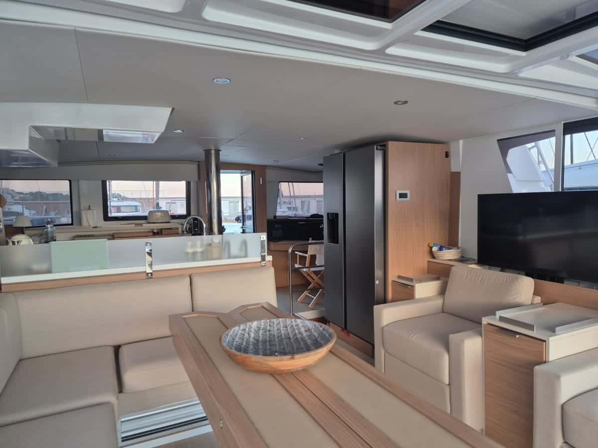 BALI Catamaran 4.6 Open Space TITAN III - miniatura 31