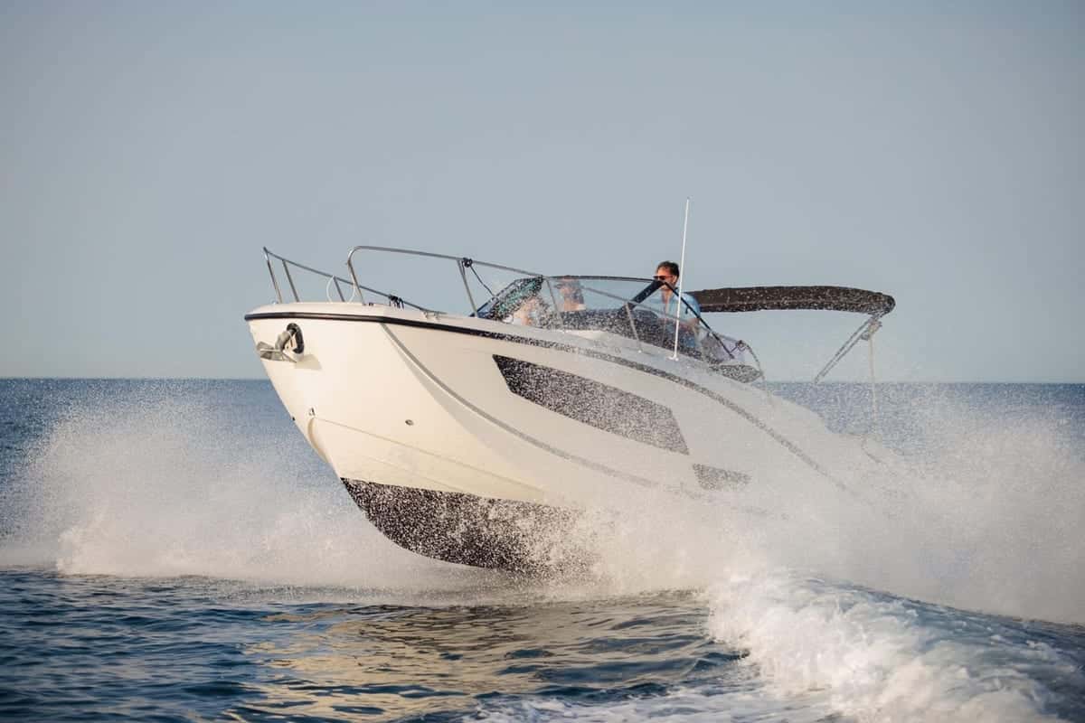 Quicksilver Activ 875 Sundeck - miniatura 3