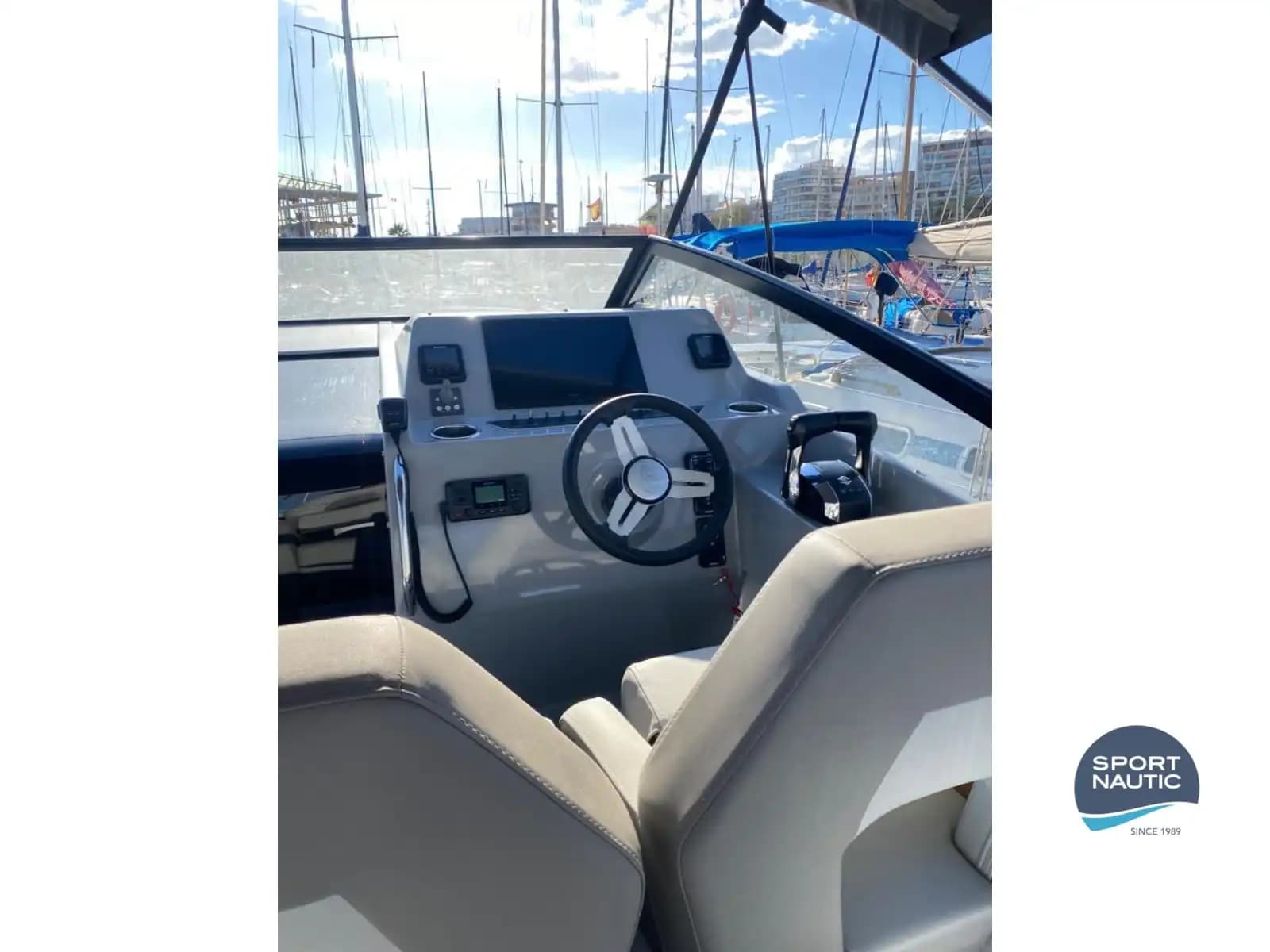 FLYER 10 - miniatura 8