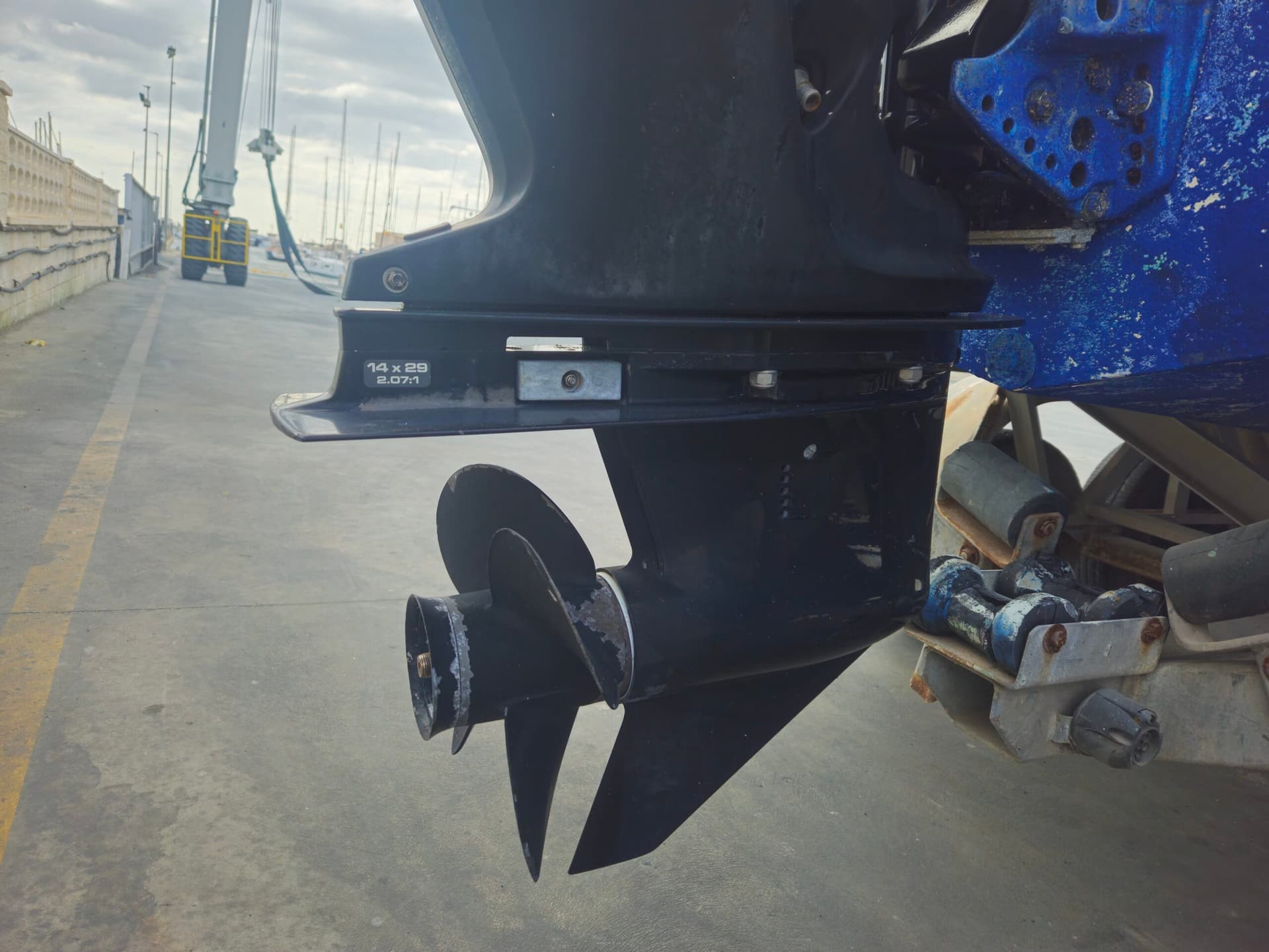 Quicksilver 555 Cruiser - miniatura 7