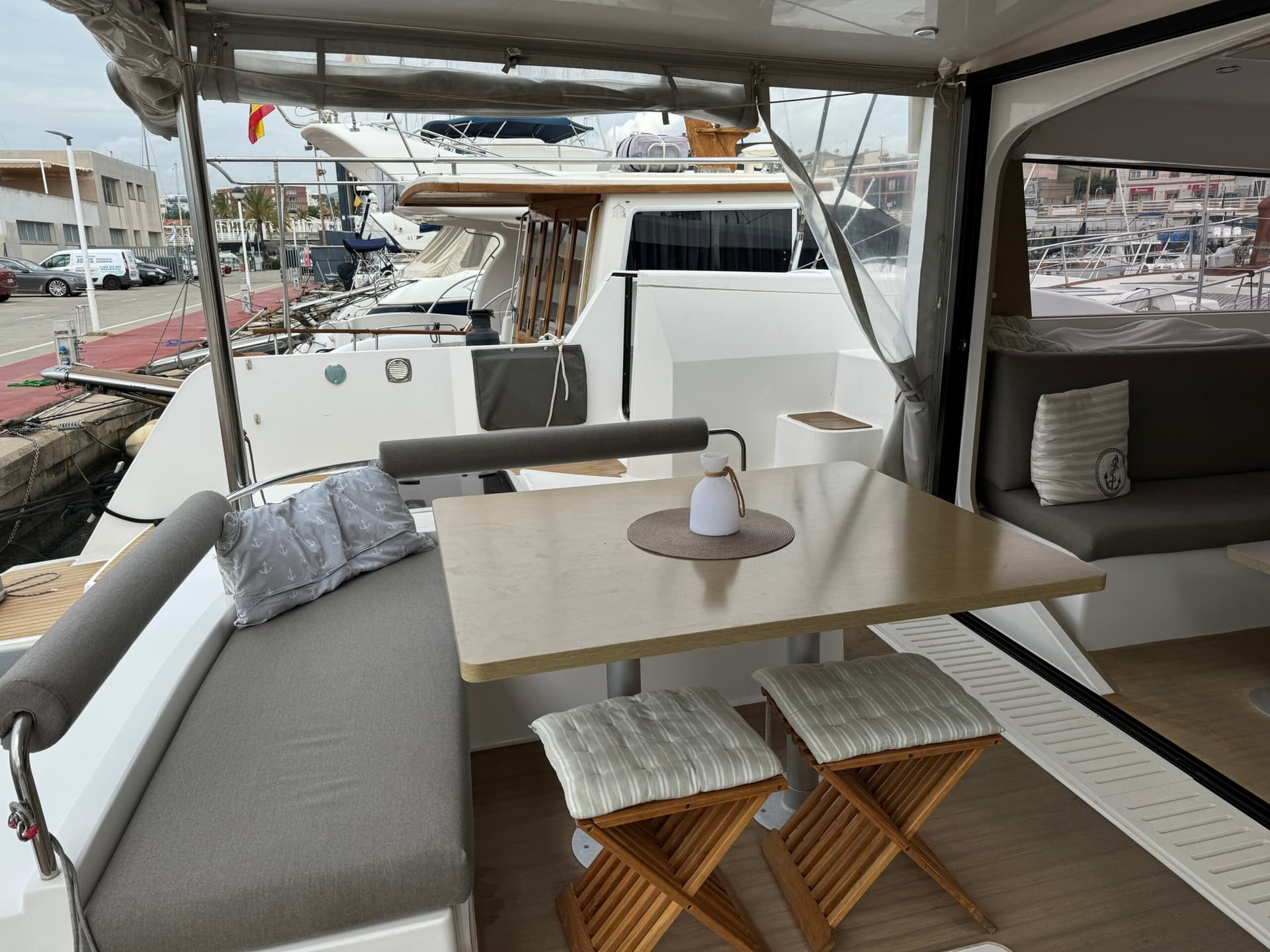 Neel 47 Trimarán - miniatura 3