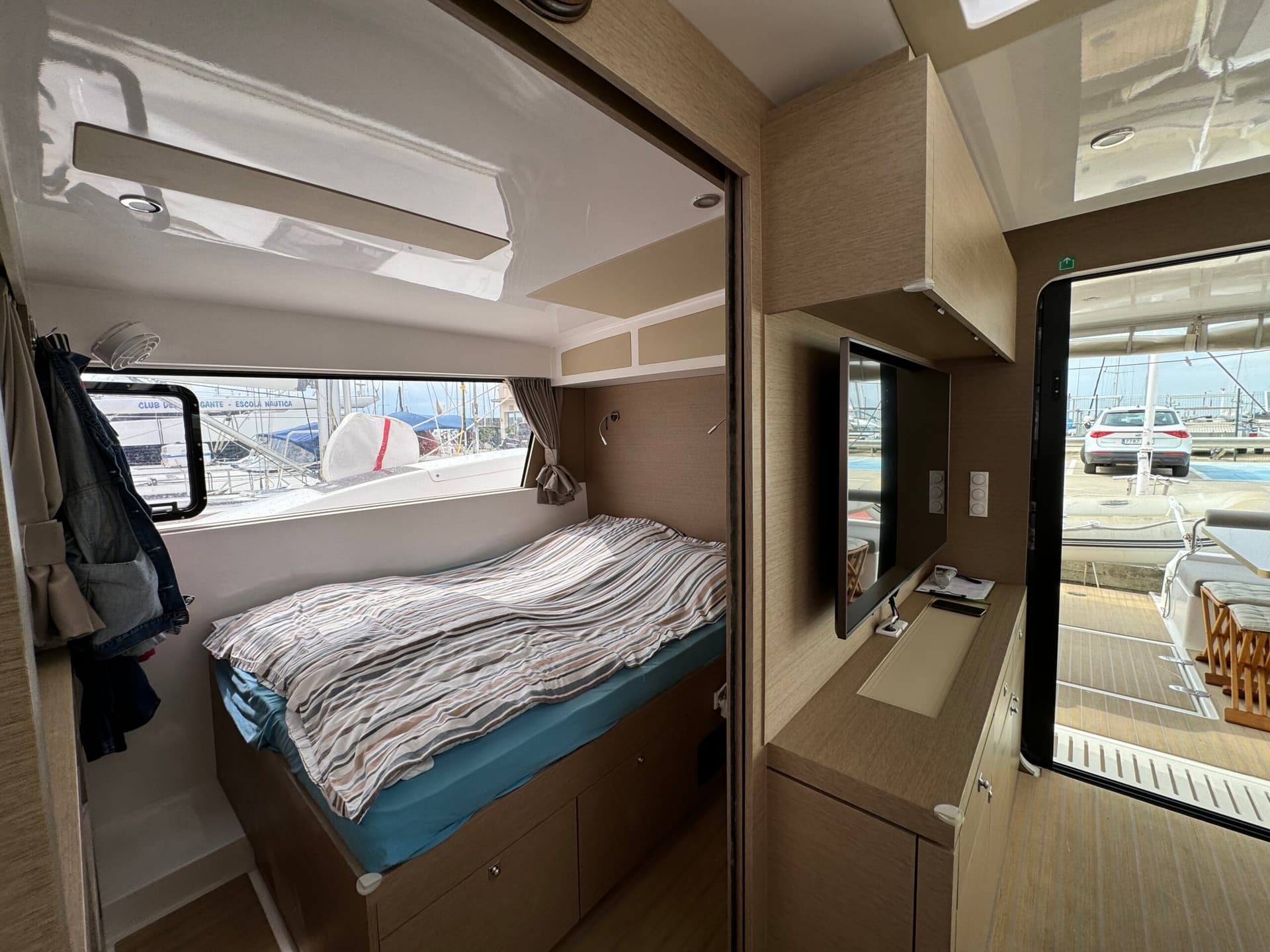 Neel 47 Trimarán - miniatura 10