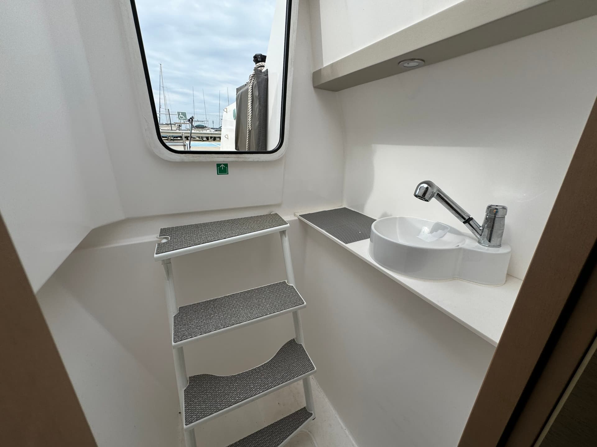 Neel 47 Trimarán - miniatura 13