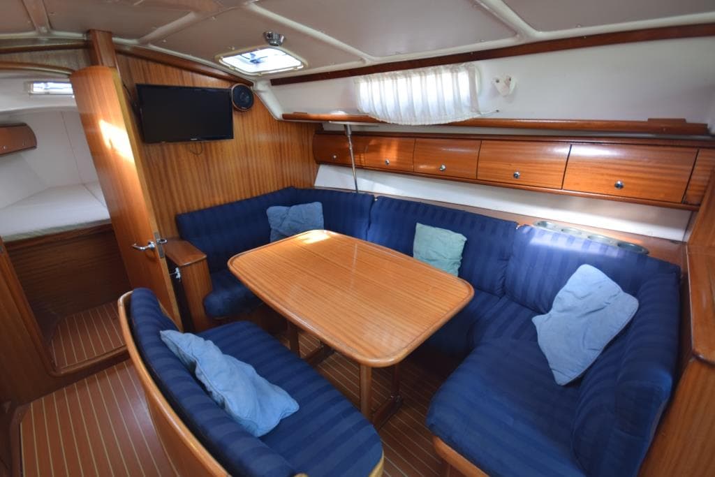 Bavaria 38 Cruiser - miniatura 8