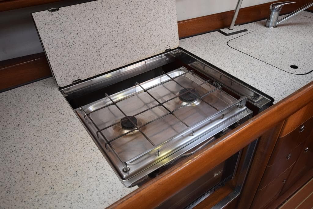 Bavaria 38 Cruiser - miniatura 10