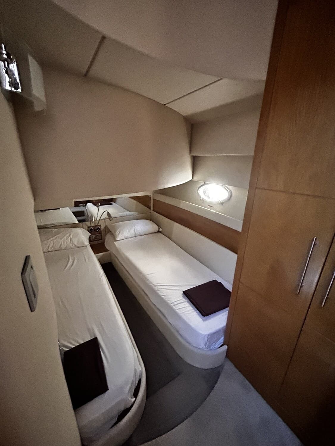 Rodman Muse 44 - miniatura 16